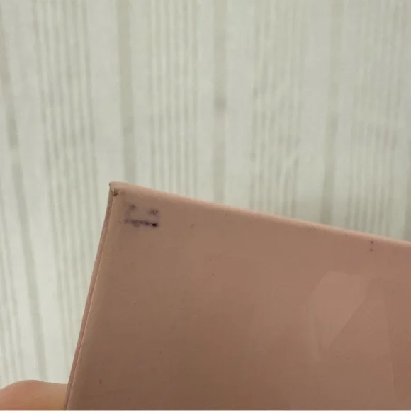 NEW‼️Kylie Cosmetics Ulta Limited Edition 2019 Holiday Pressed Eyeshadow Palette - Picture 8 of 8